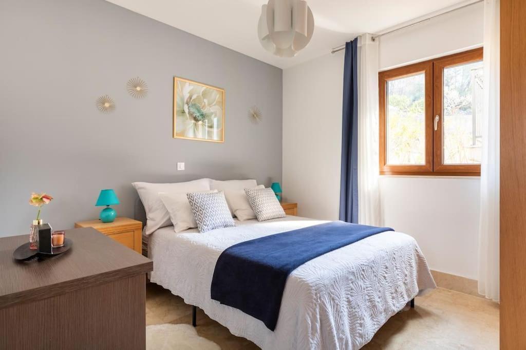 Seaesta Apartment Pool And Beach Slatine Exterior foto